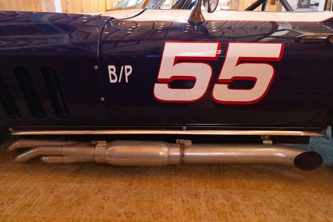 1965 Chevrolet Corvette C2 - Image 27 of 31