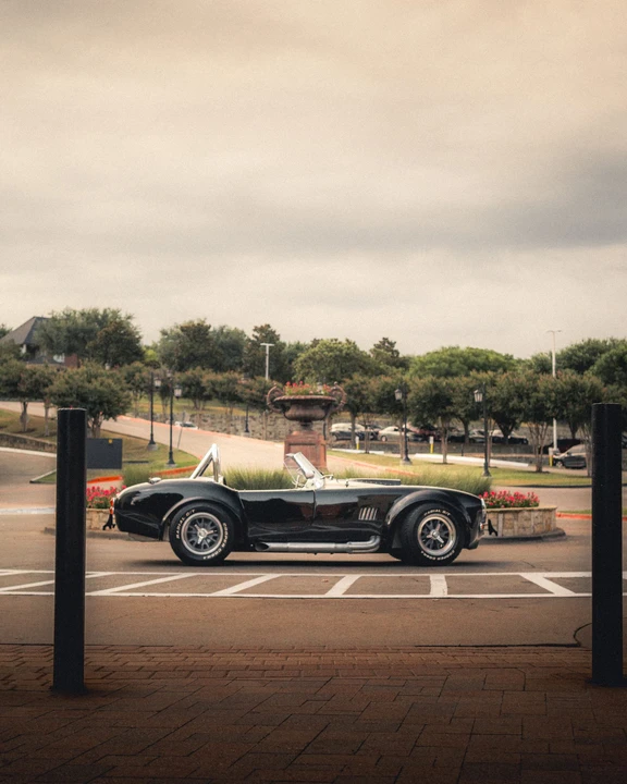 Factory Five Roadster - Image 7 of 31