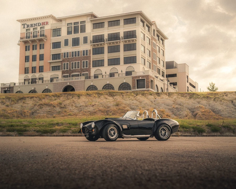 Factory Five Roadster - Image 14 of 31