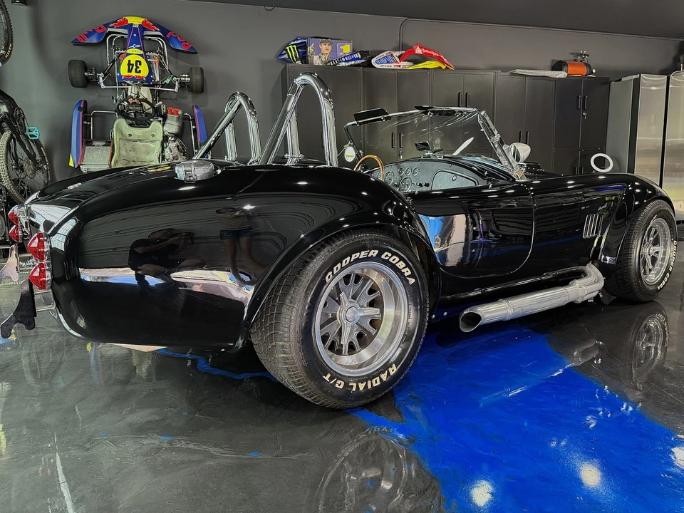 Factory Five Roadster - Image 20 of 31