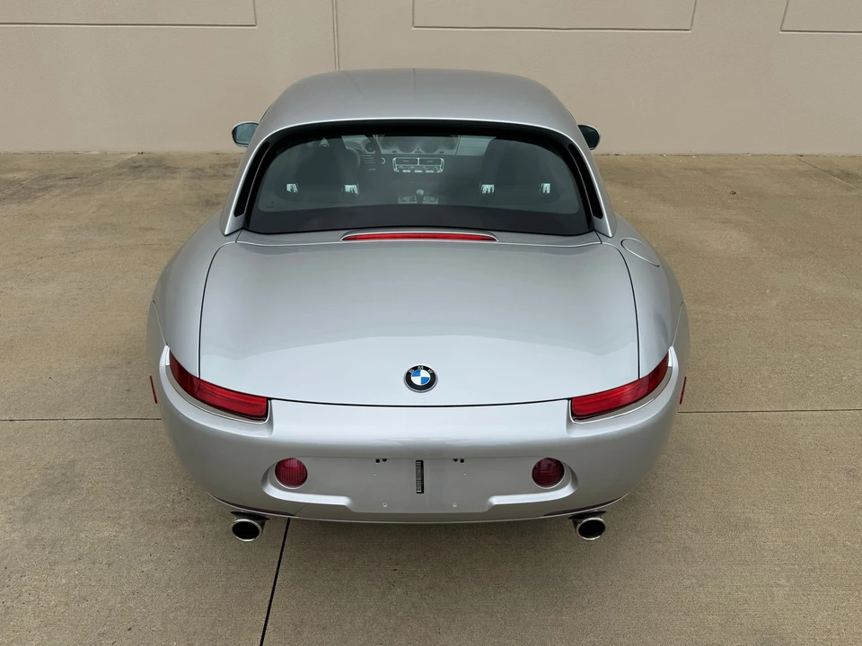 2001 BMW Z8 - Image 27 of 31