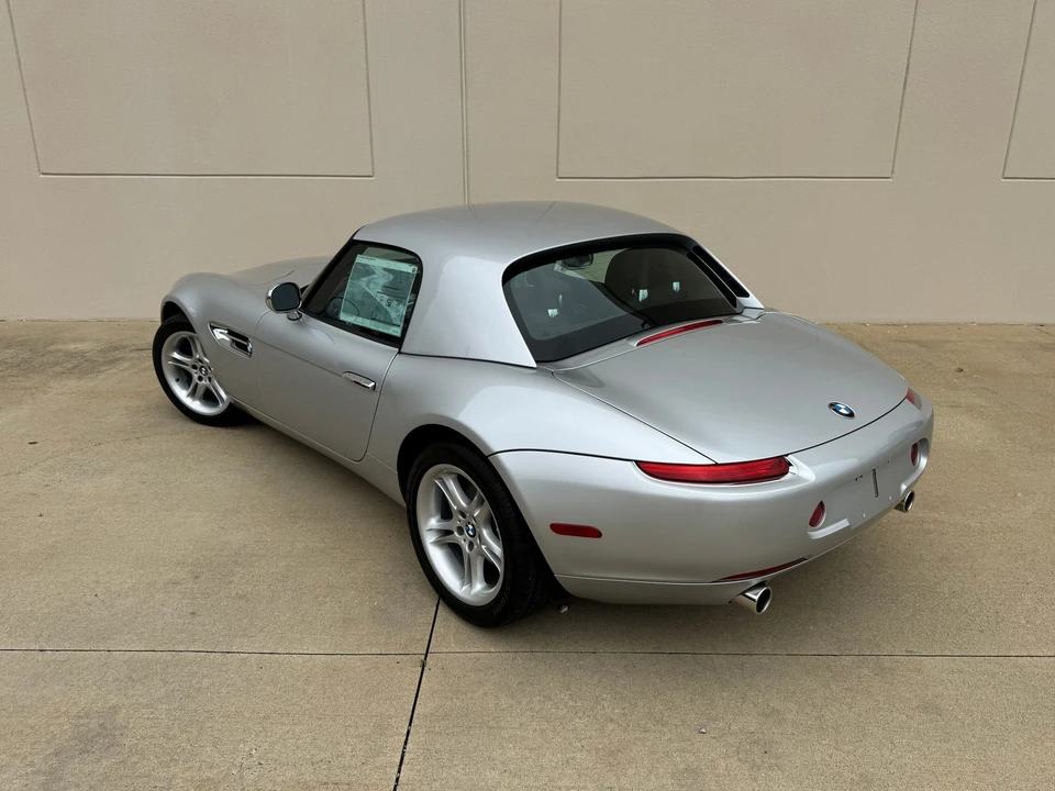 2001 BMW Z8 - Image 31 of 31