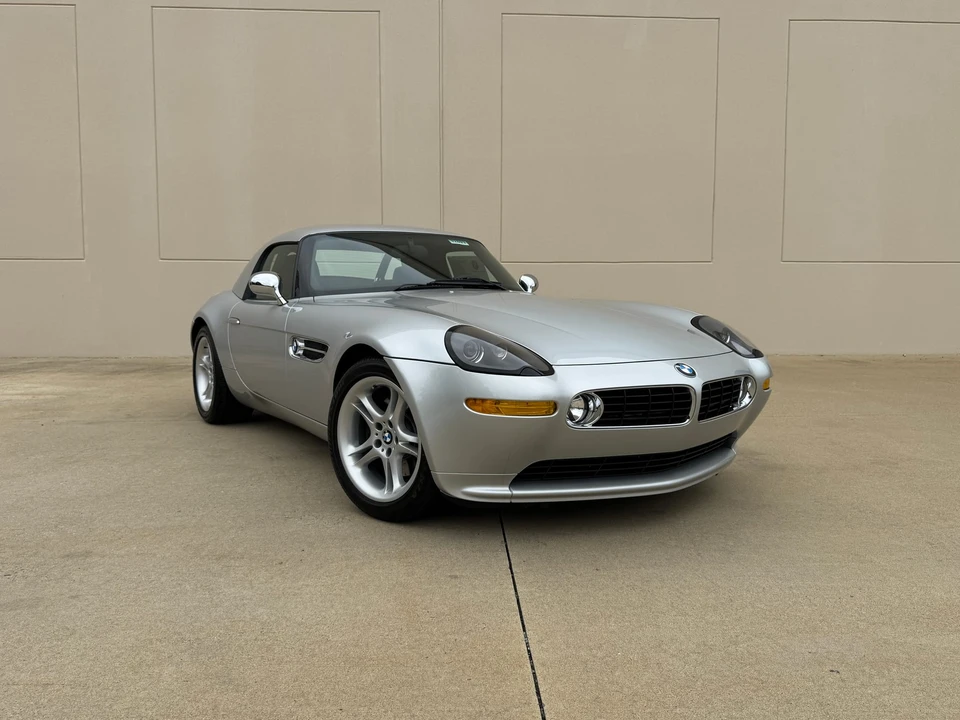2001 BMW Z8 - Image 13 of 31