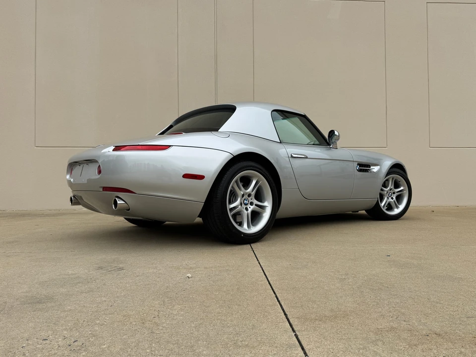 2001 BMW Z8 - Image 18 of 31