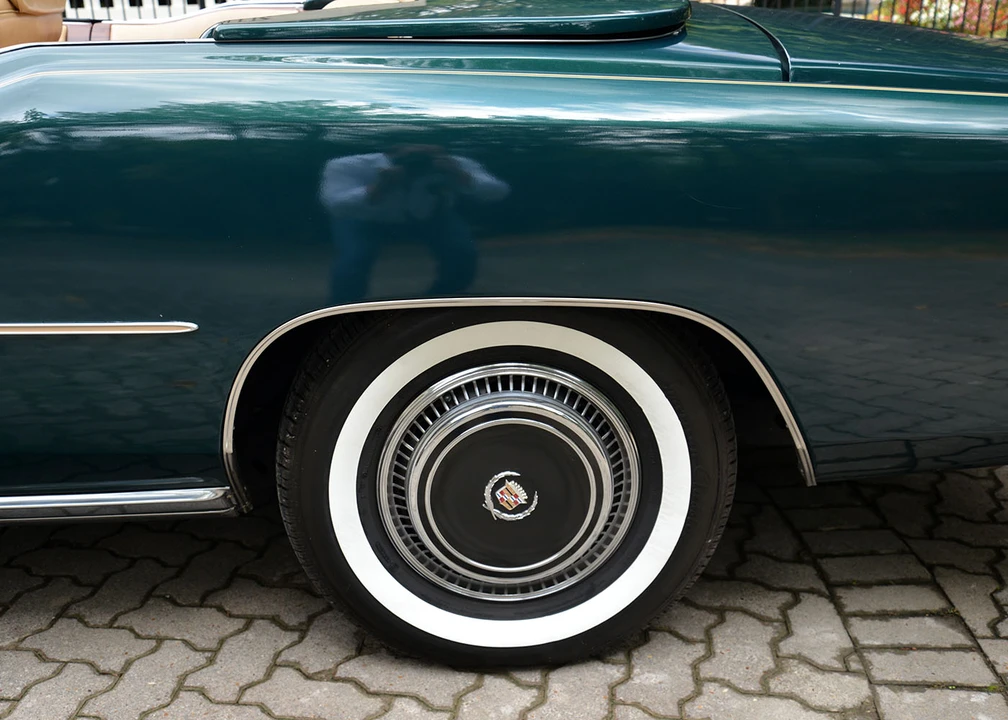 1976 Cadillac Eldorado 9th Gen - Image 15 of 31