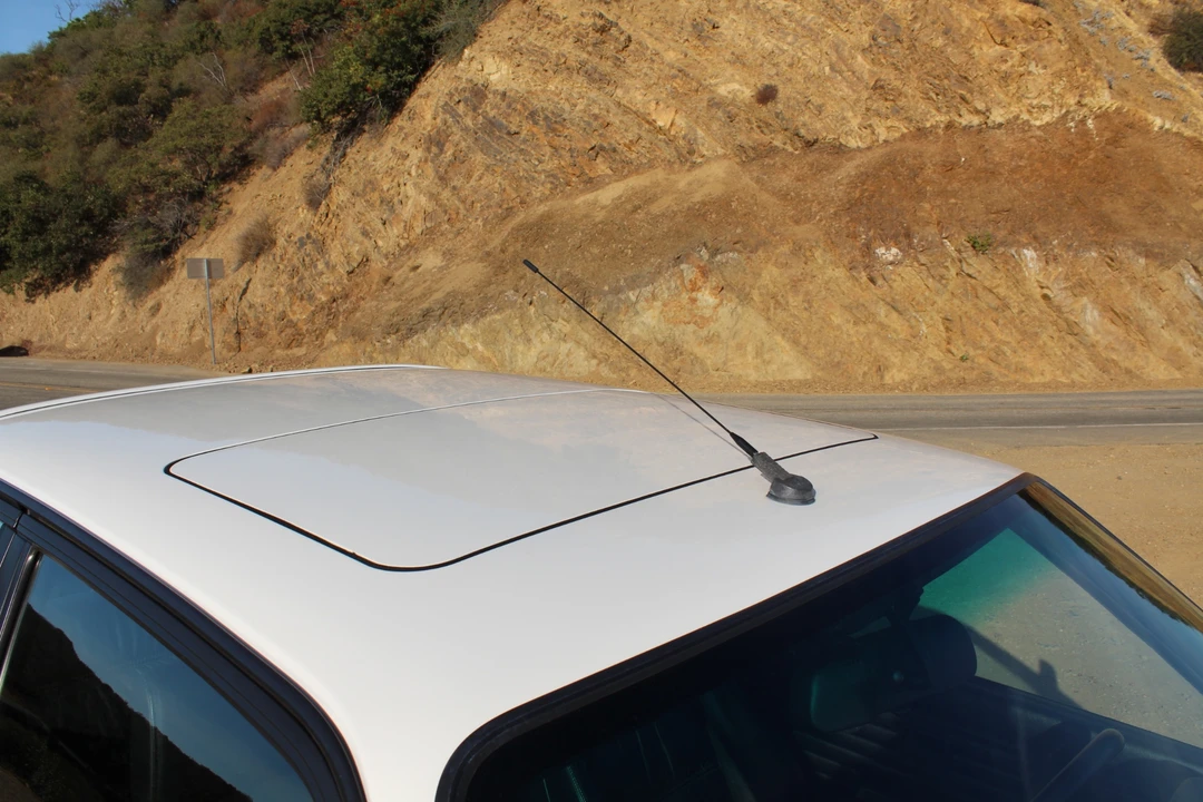 1989 BMW E30 M3 - Image 19 of 31