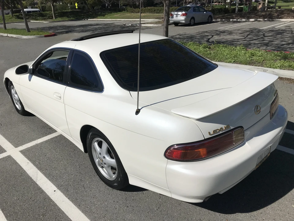1997 Lexus SC400 - Image 18 of 31