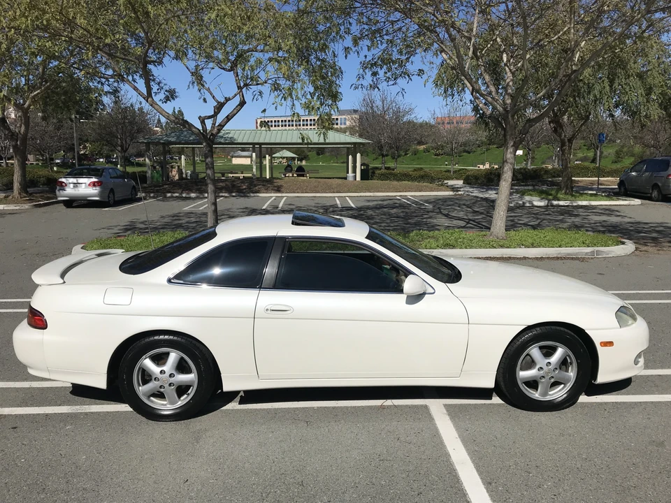 1997 Lexus SC400 - Image 25 of 31