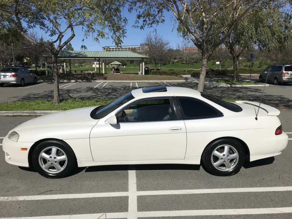 1997 Lexus SC400 - Image 27 of 31