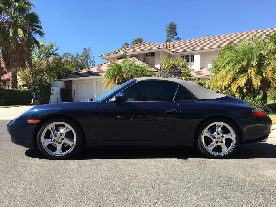 2000 Porsche 996 Carrera - Image 25 of 31