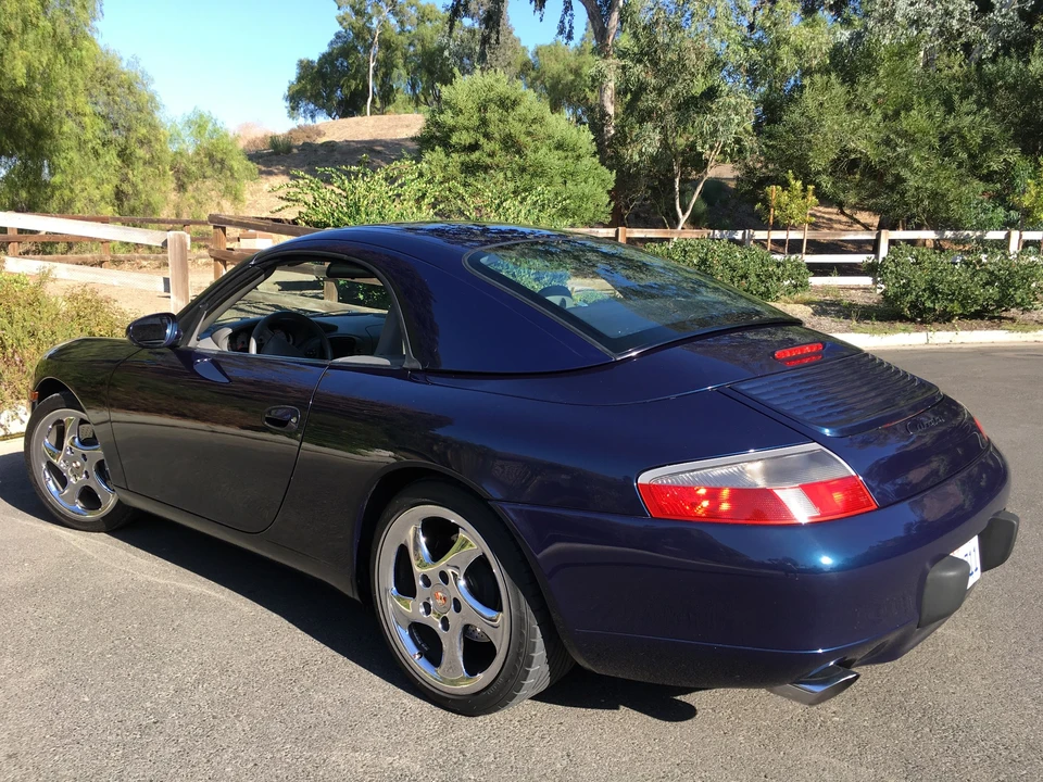 2000 Porsche 996 Carrera - Image 2 of 31
