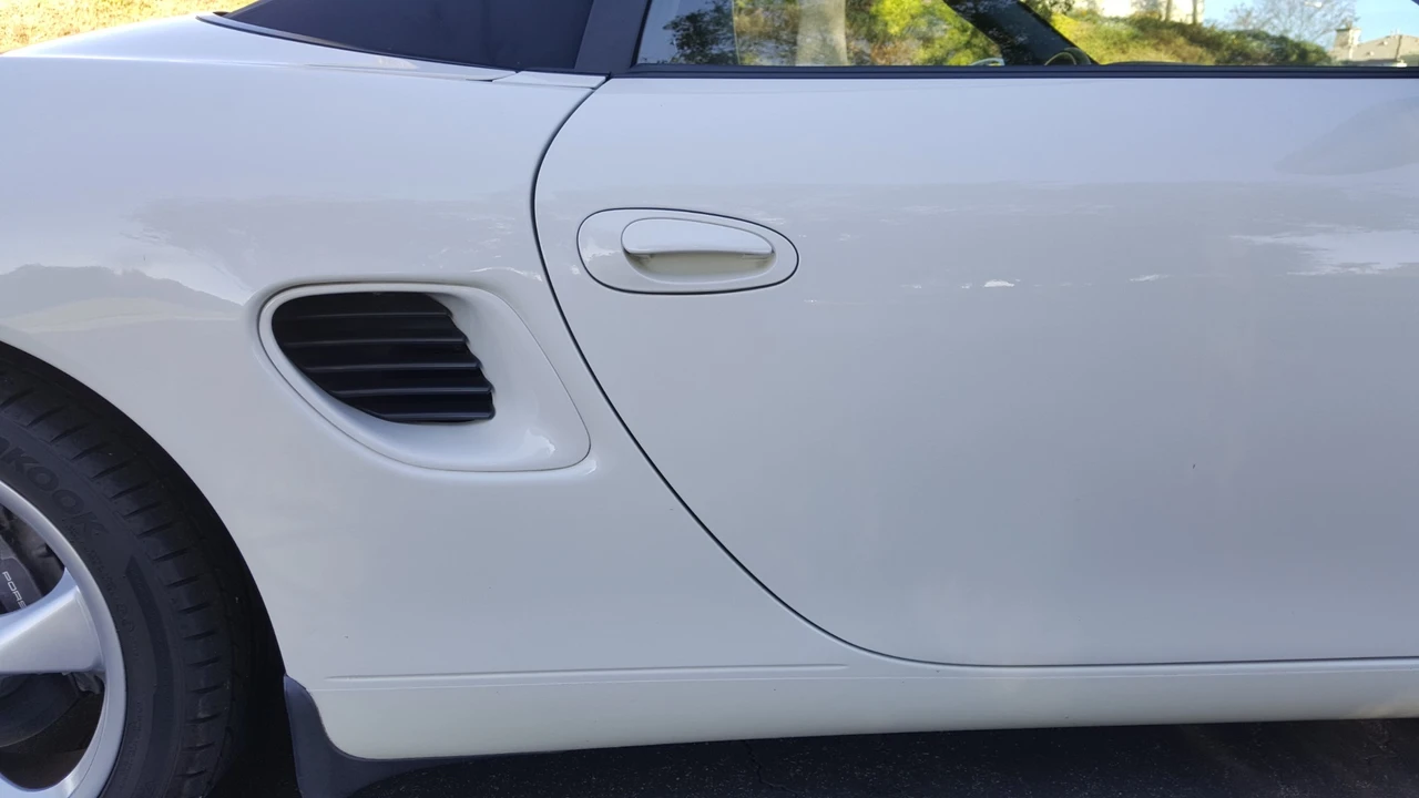 2001 Porsche 986 Boxster - Image 26 of 31