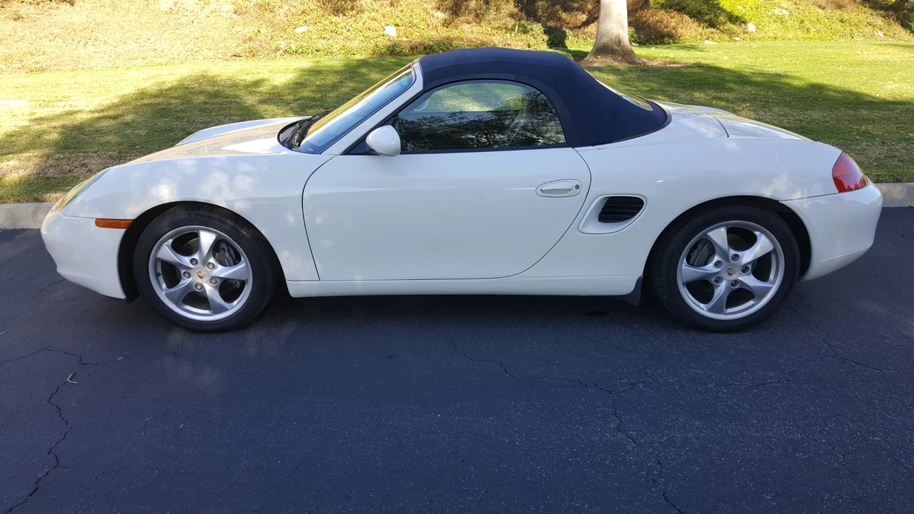 2001 Porsche 986 Boxster - Image 20 of 31