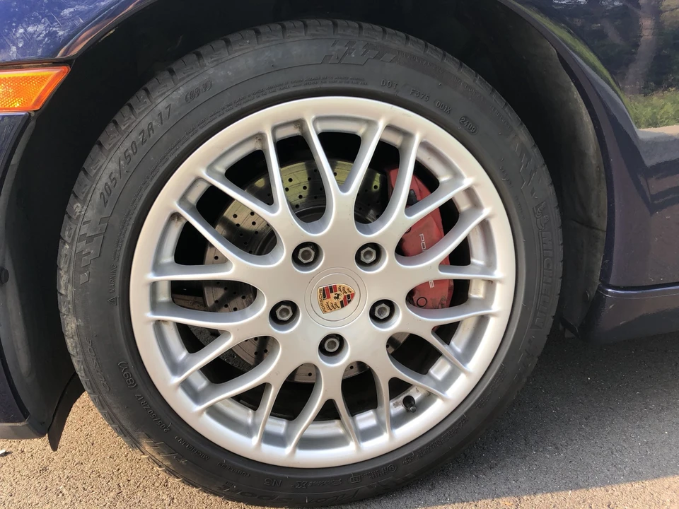 2001 Porsche 986 Boxster S - Image 23 of 31