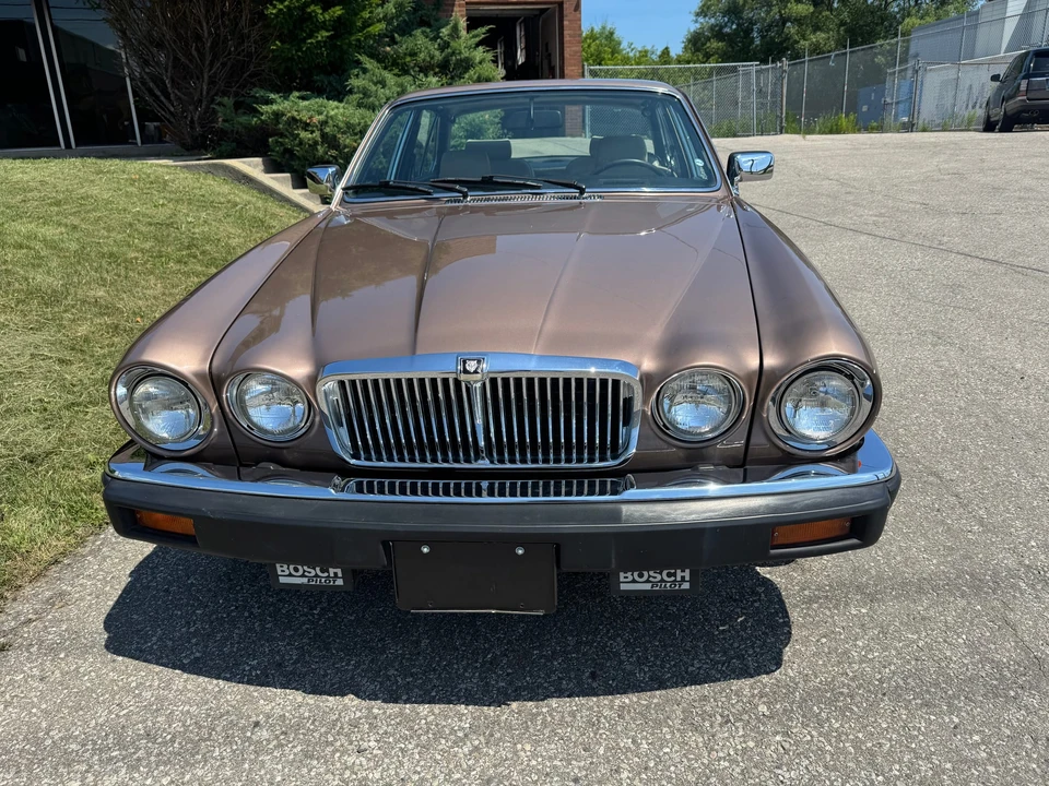 1985 Jaguar XJ Series 3 - Image 4 of 31