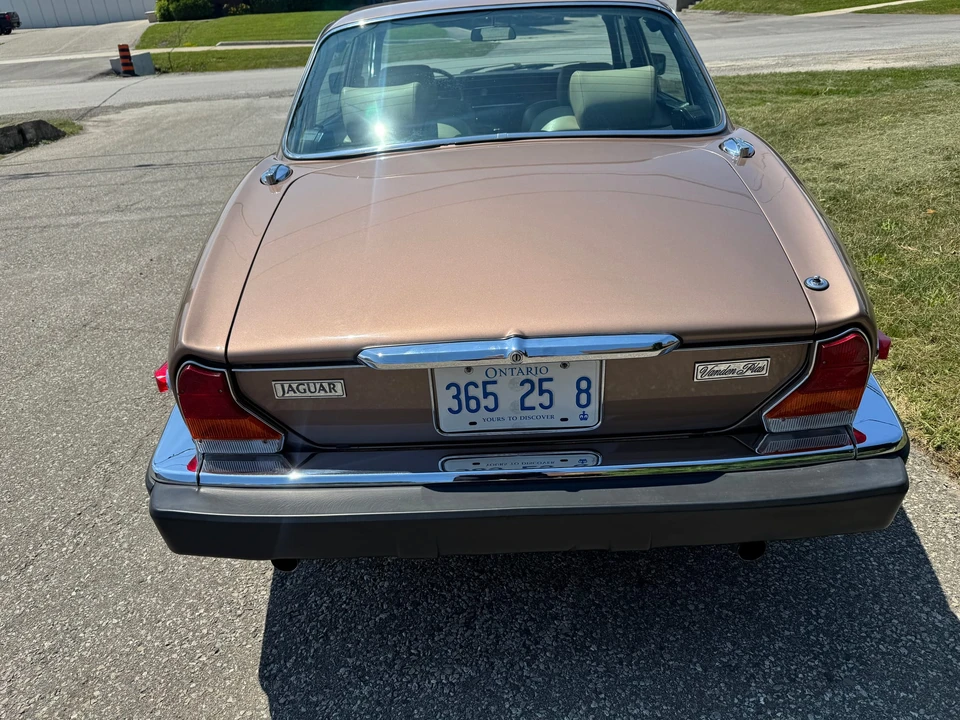 1985 Jaguar XJ Series 3 - Image 9 of 31
