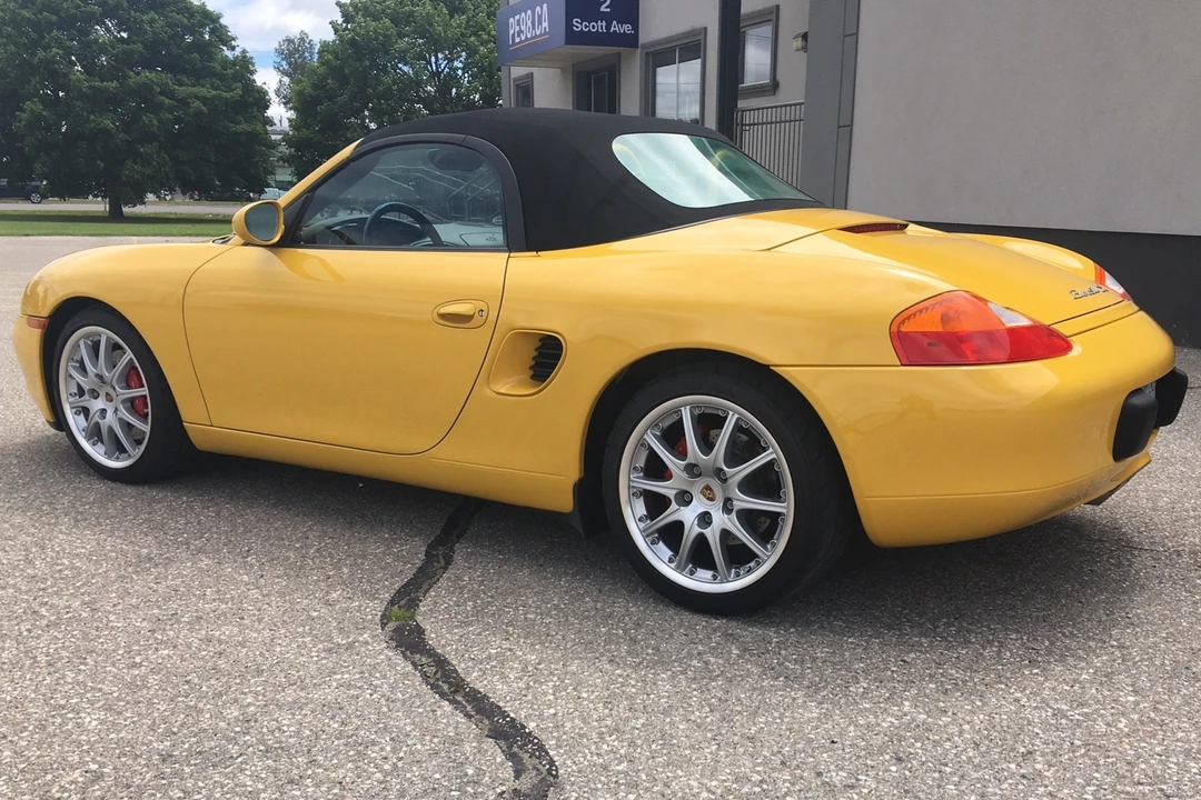 2001 Porsche 986 Boxster S - Image 14 of 31