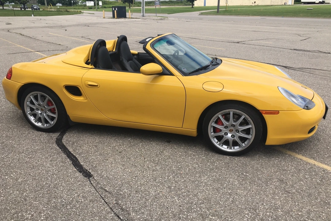 2001 Porsche 986 Boxster S - Image 10 of 31