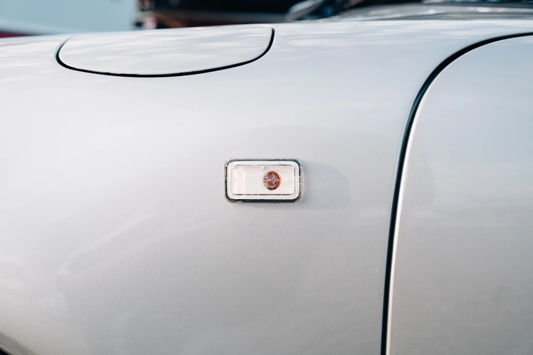 1997 Porsche 993 Carrera 4S - Image 23 of 31