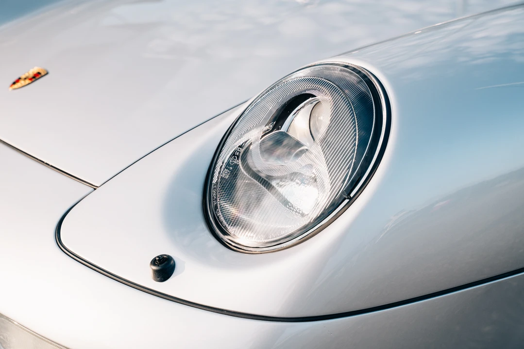 1997 Porsche 993 Carrera 4S - Image 17 of 31