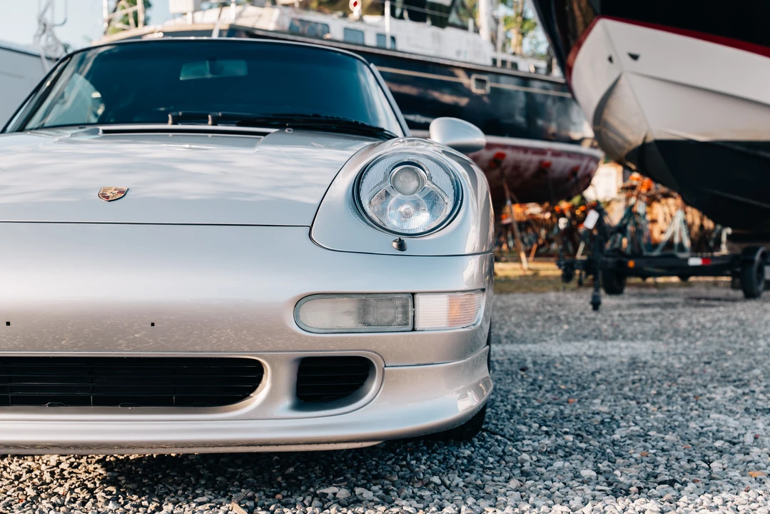1997 Porsche 993 Carrera 4S - Image 15 of 31