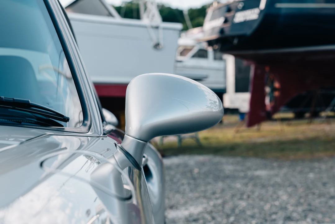 1997 Porsche 993 Carrera 4S - Image 25 of 31