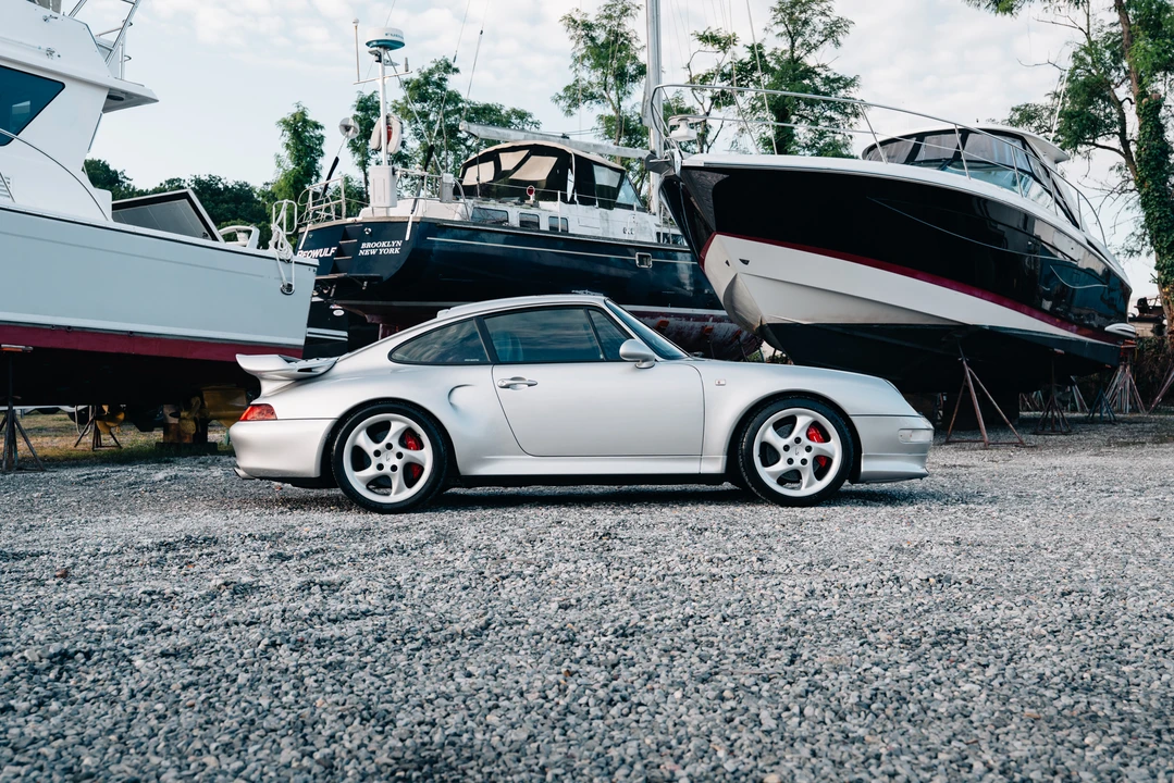 1997 Porsche 993 Carrera 4S - Image 10 of 31