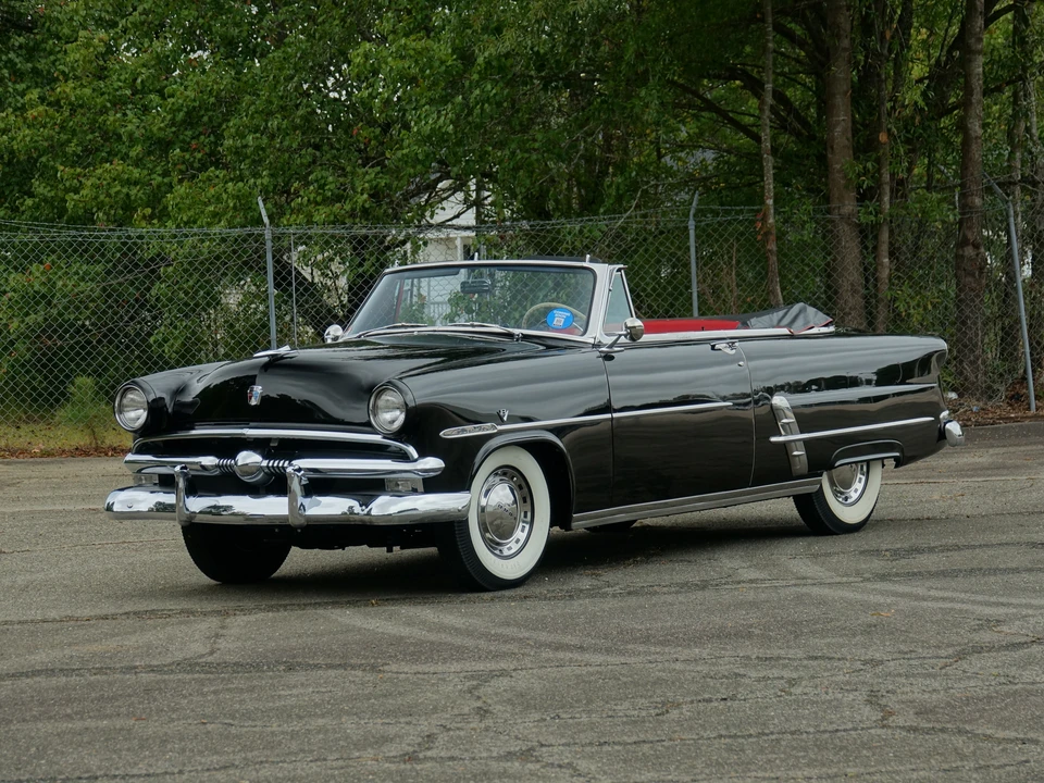 1953 Ford Crestline - Image 7 of 31
