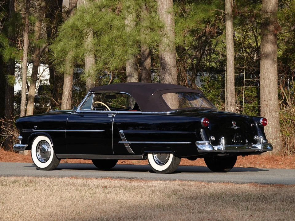1953 Ford Crestline - Image 14 of 31