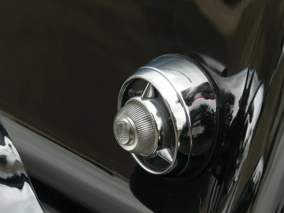 1953 Ford Crestline - Image 29 of 31