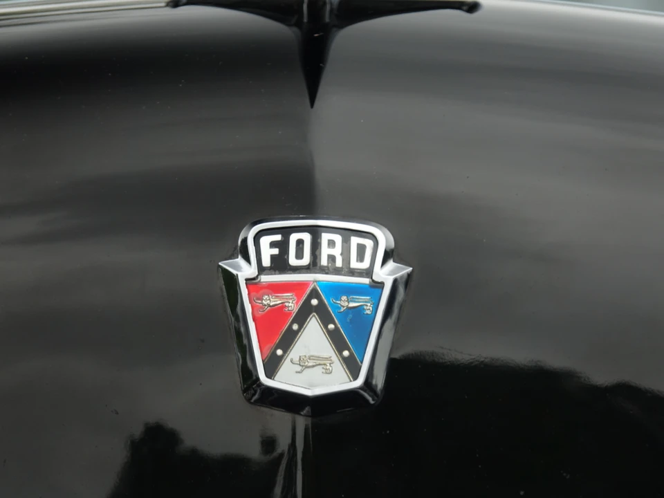 1953 Ford Crestline - Image 26 of 31
