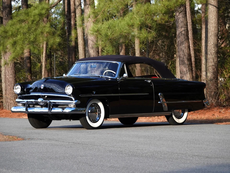 1953 Ford Crestline - Image 10 of 31