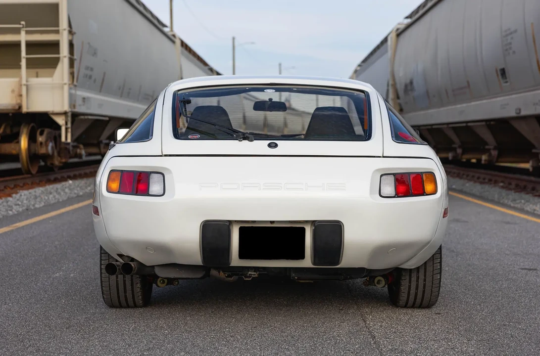 1978 Porsche 928 - Image 2 of 6
