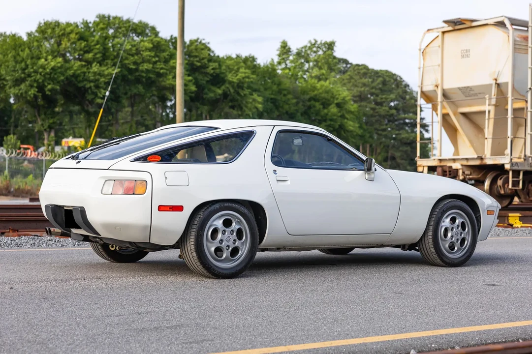 1978 Porsche 928 - Image 5 of 6