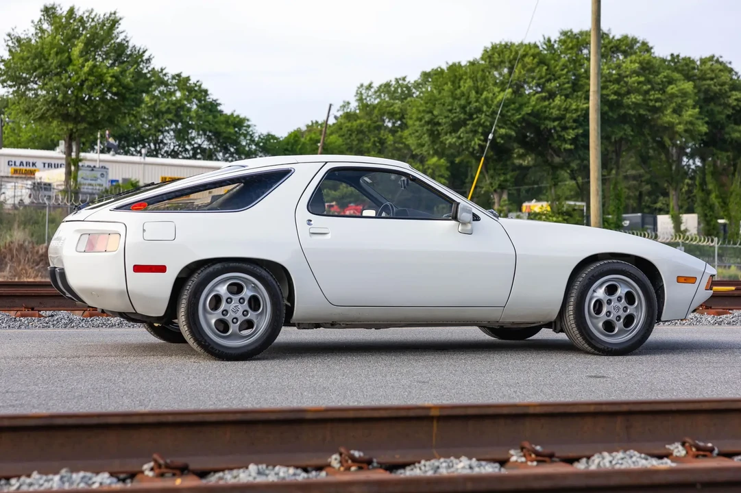 1978 Porsche 928 - Image 6 of 6