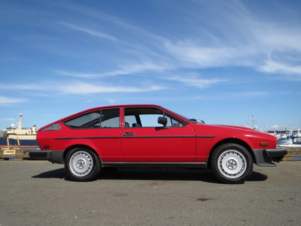 1981 Alfa Romeo Alfetta GT - Image 6 of 31