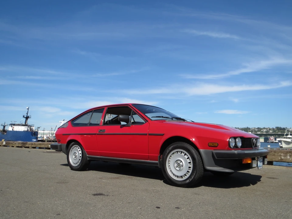 1981 Alfa Romeo Alfetta GT - Image 7 of 31