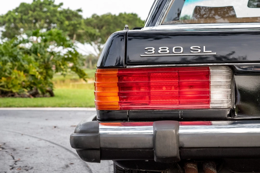 1981 Mercedes-Benz R107 SL-Class - Image 29 of 31