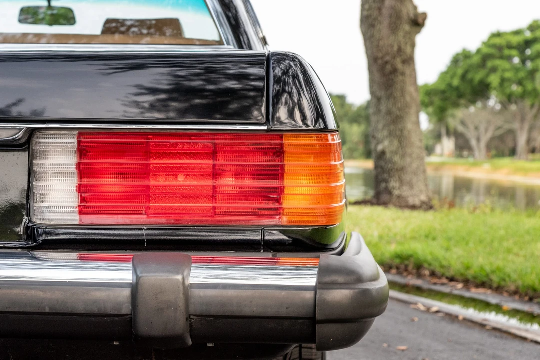1981 Mercedes-Benz R107 SL-Class - Image 30 of 31