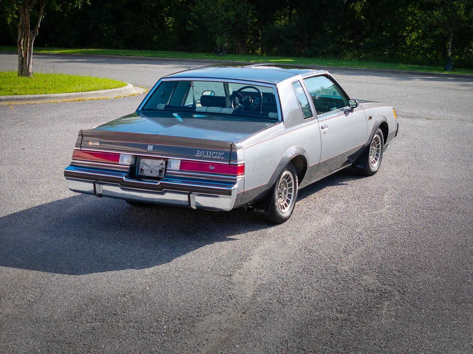 1982 Buick Regal - Image 10 of 31