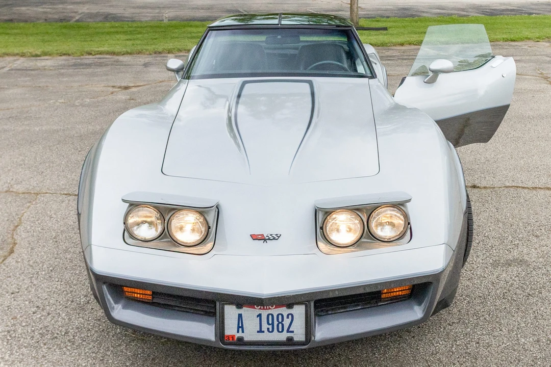 1982 Chevrolet Corvette C3 - Image 13 of 31