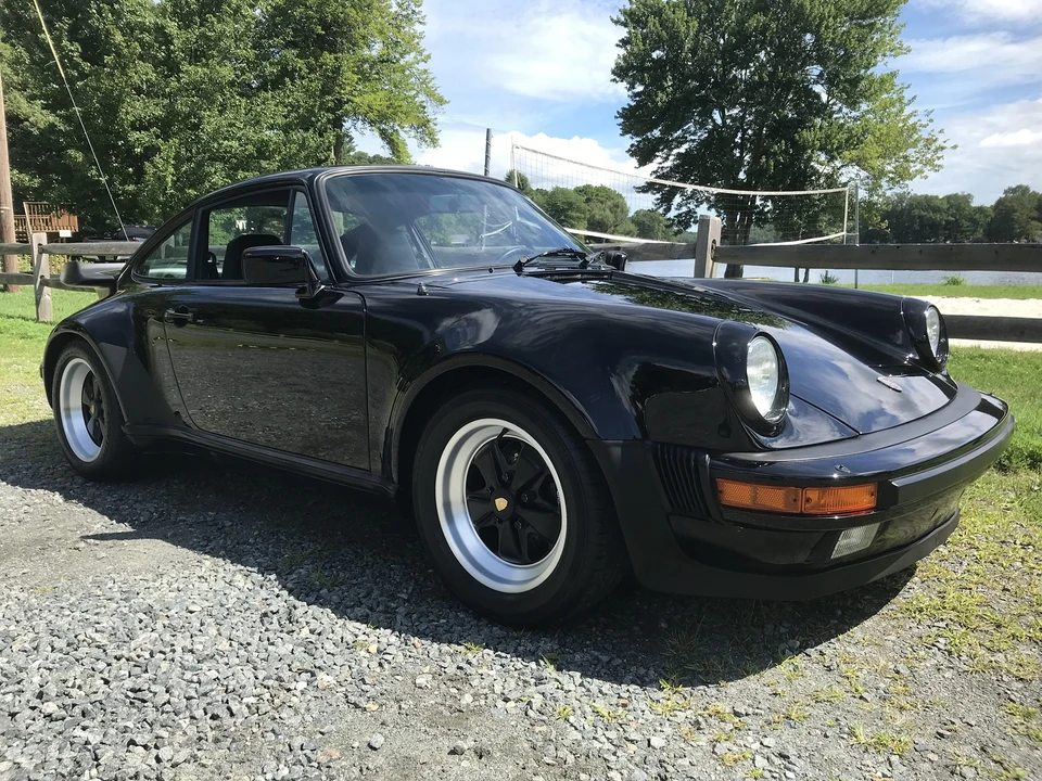 1984 Porsche 911 Carrera 3.2 - Image 2 of 31