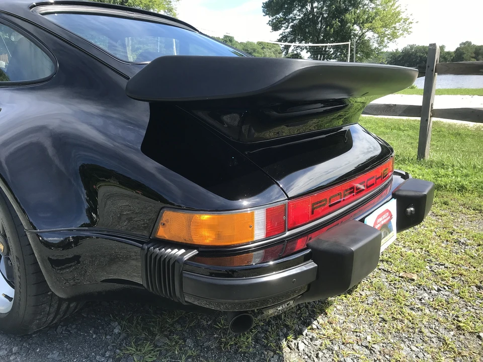 1984 Porsche 911 Carrera 3.2 - Image 30 of 31