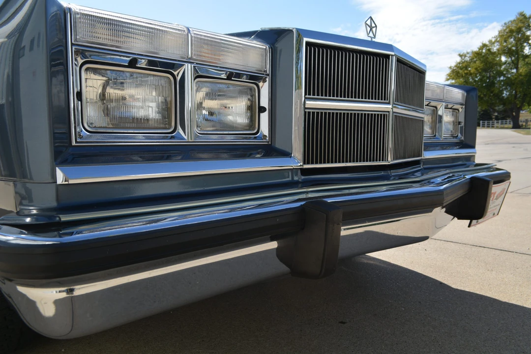 1985 Dodge Diplomat - Image 30 of 31
