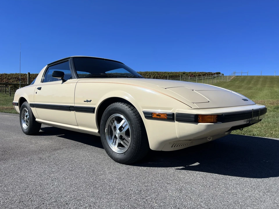 1985 Mazda RX-7 SA & FB - Image 4 of 31