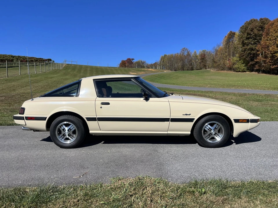 1985 Mazda RX-7 SA & FB - Image 6 of 31