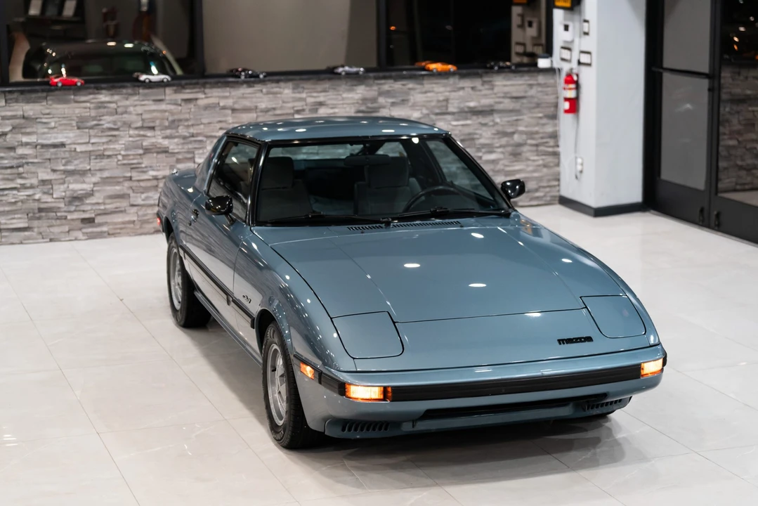 1985 Mazda RX-7 SA & FB - Image 26 of 31