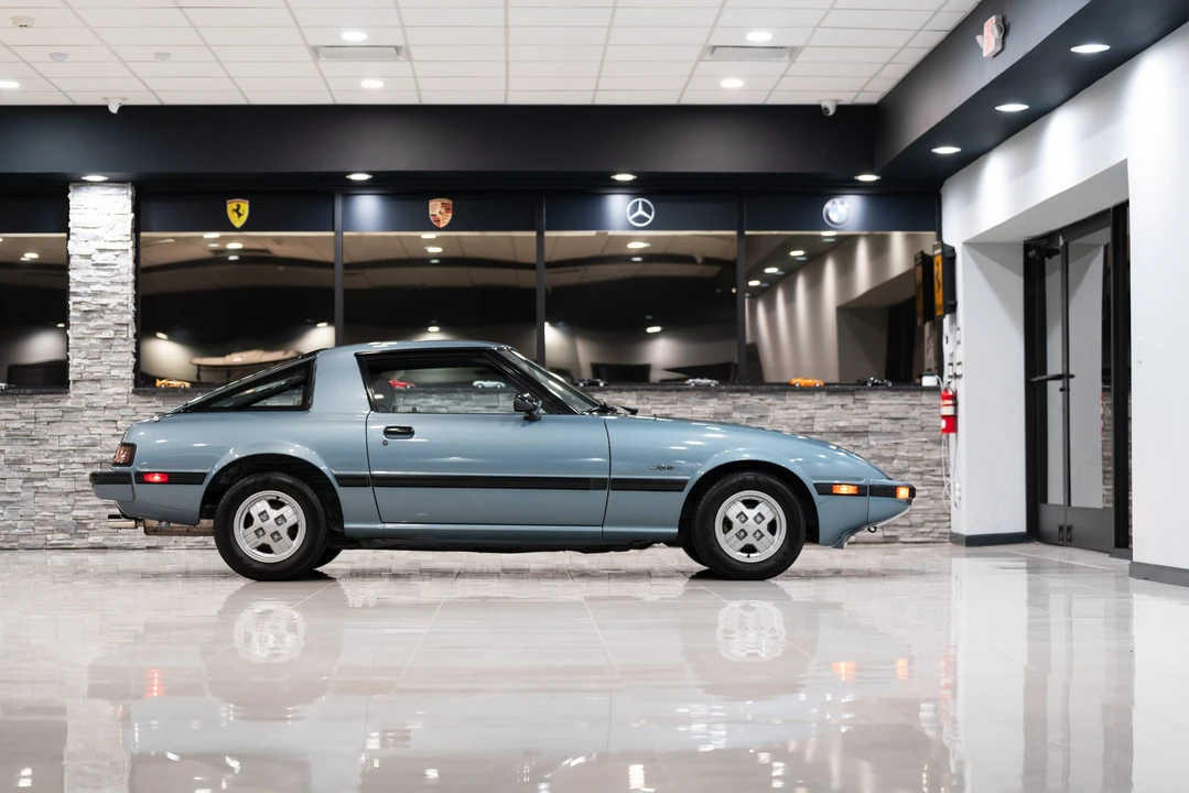 1985 Mazda RX-7 SA & FB - Image 28 of 31
