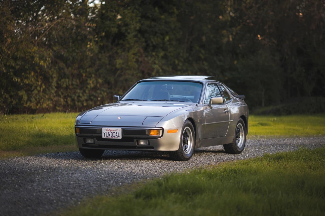 1985 Porsche 944 - Image 2 of 31