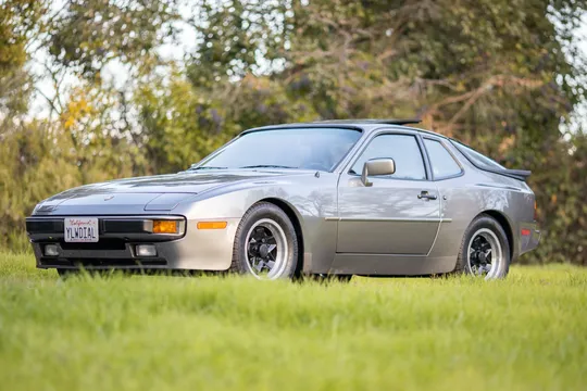 1985 Porsche 944